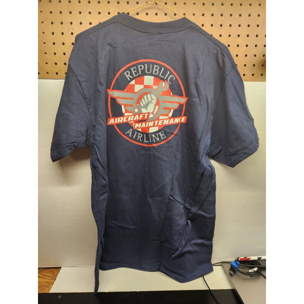 Port & Company Republic Airline Aircraft Maintenance Tee Large - NEW - Picture 5 of 7